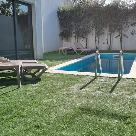 Premium Pool House By Zen4you